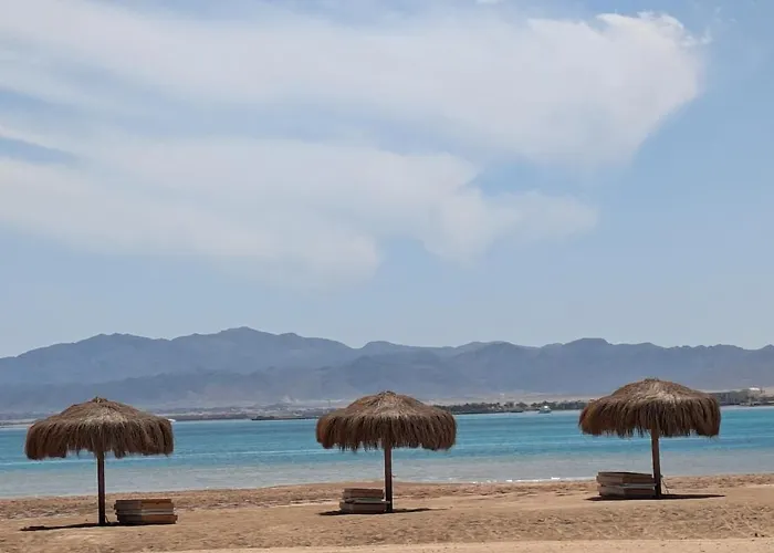 2br Pool Front Soma Bay Near Mesca Hurghada