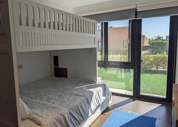 2br Pool Front Soma Bay Near Mesca